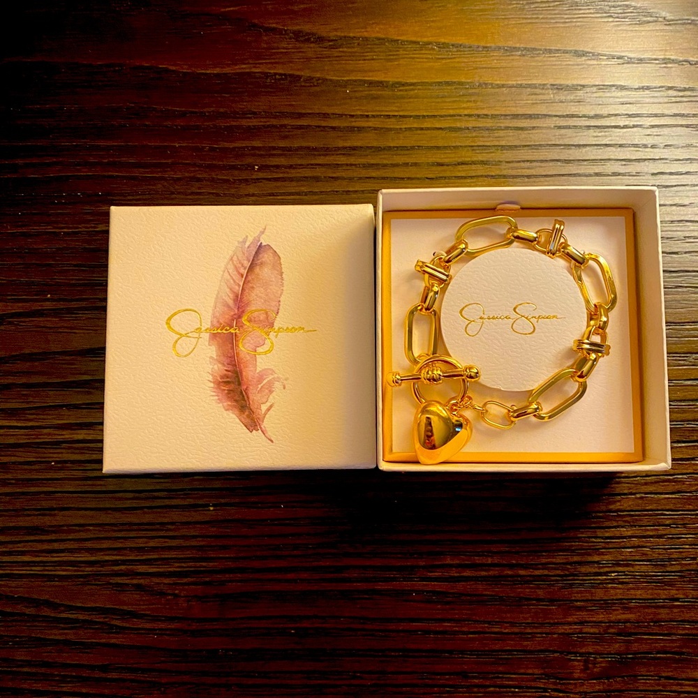 NEW Jessica Simpson gold bracelet.